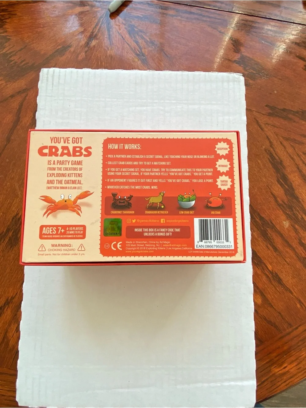 You’ve Got Crabs Party Game - Red